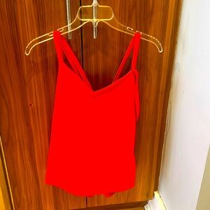 Amazing Zella workout top in red Sz L